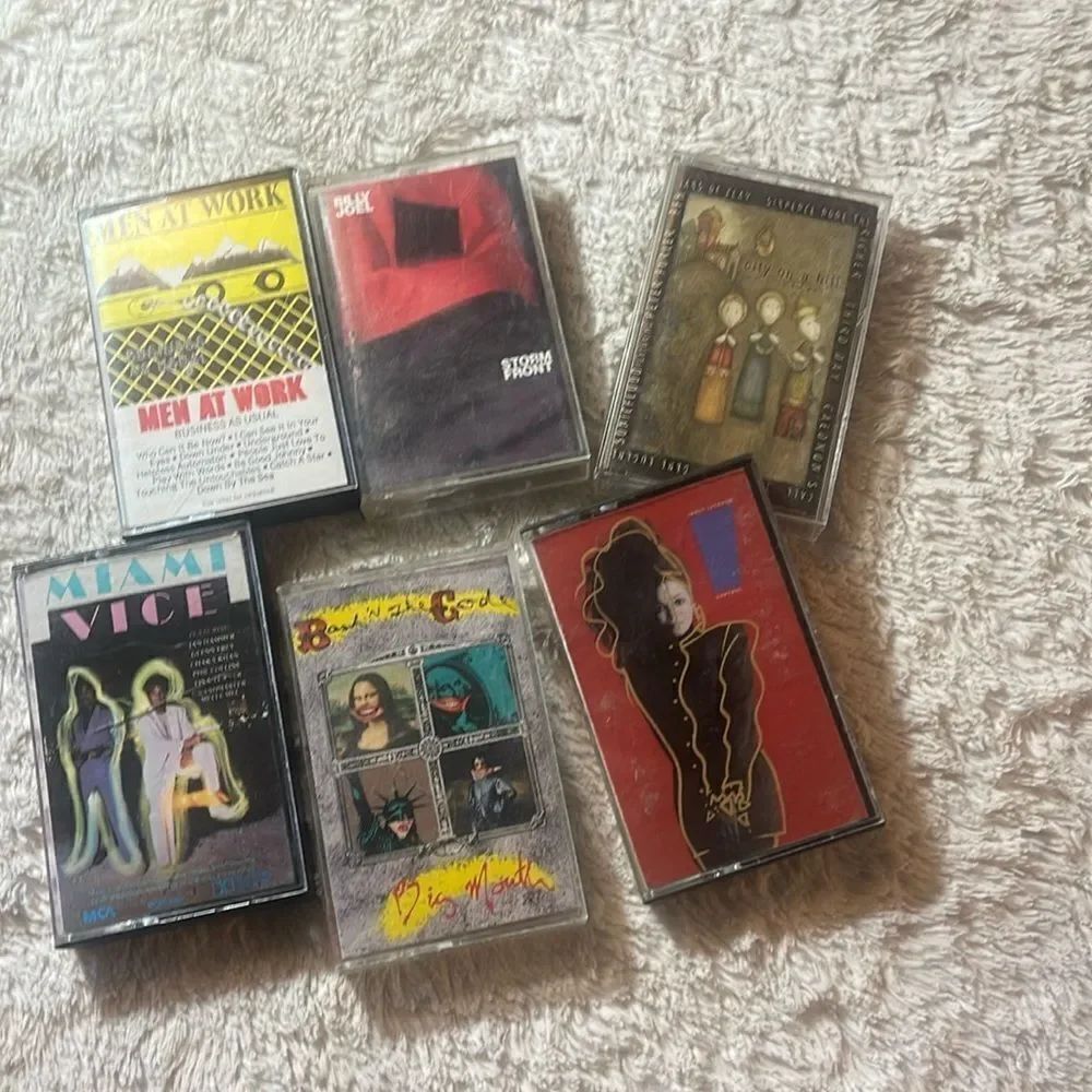 Random cassette bundle